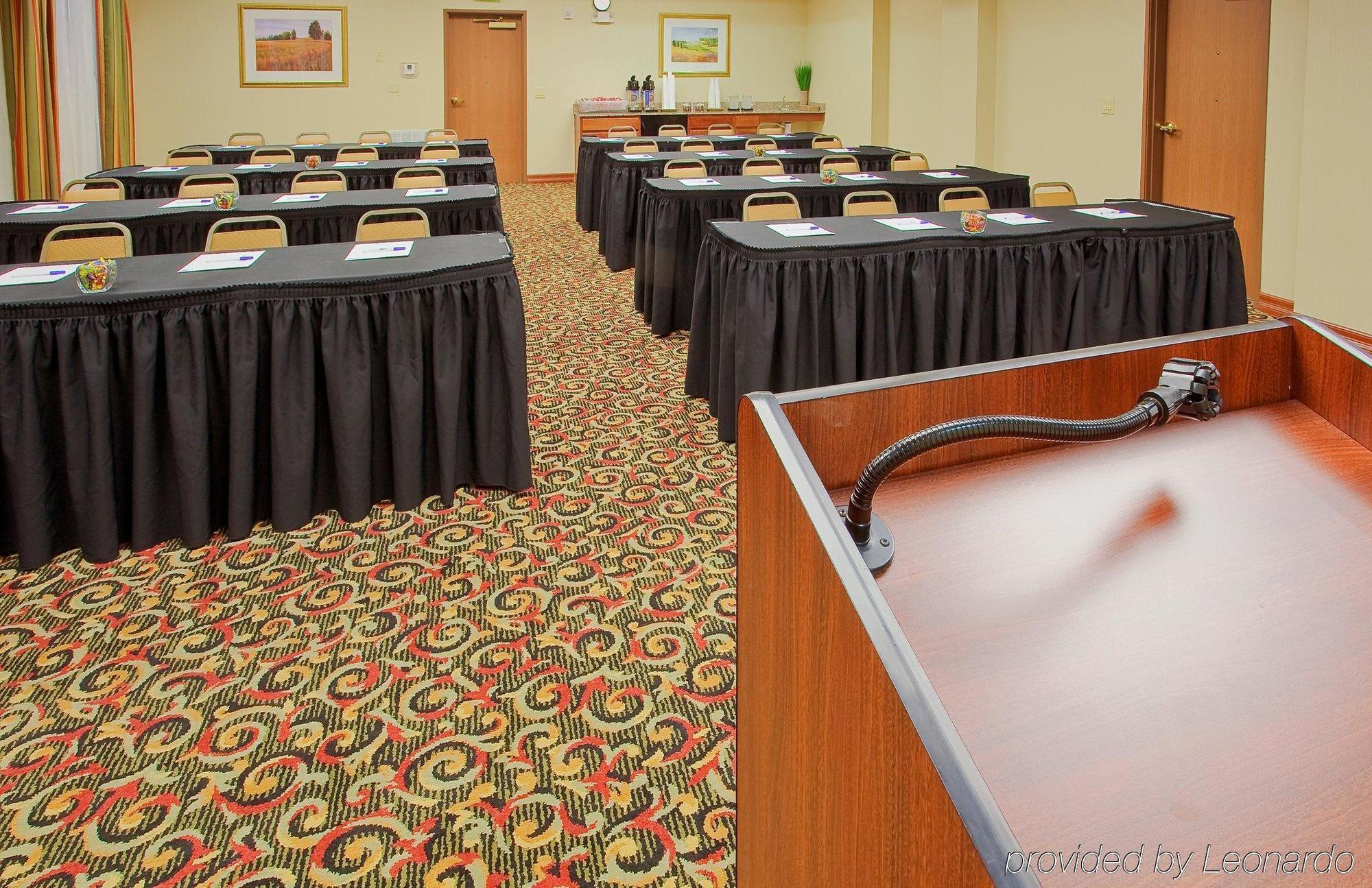 Holiday Inn Express & Suites Fort Worth - Fossil Creek By Ihg Einrichtungen foto